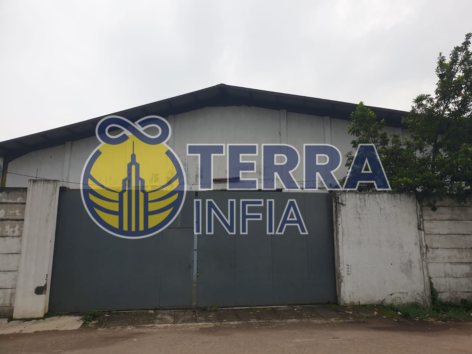 Foto properti Dijual Gudang di Cibolerang