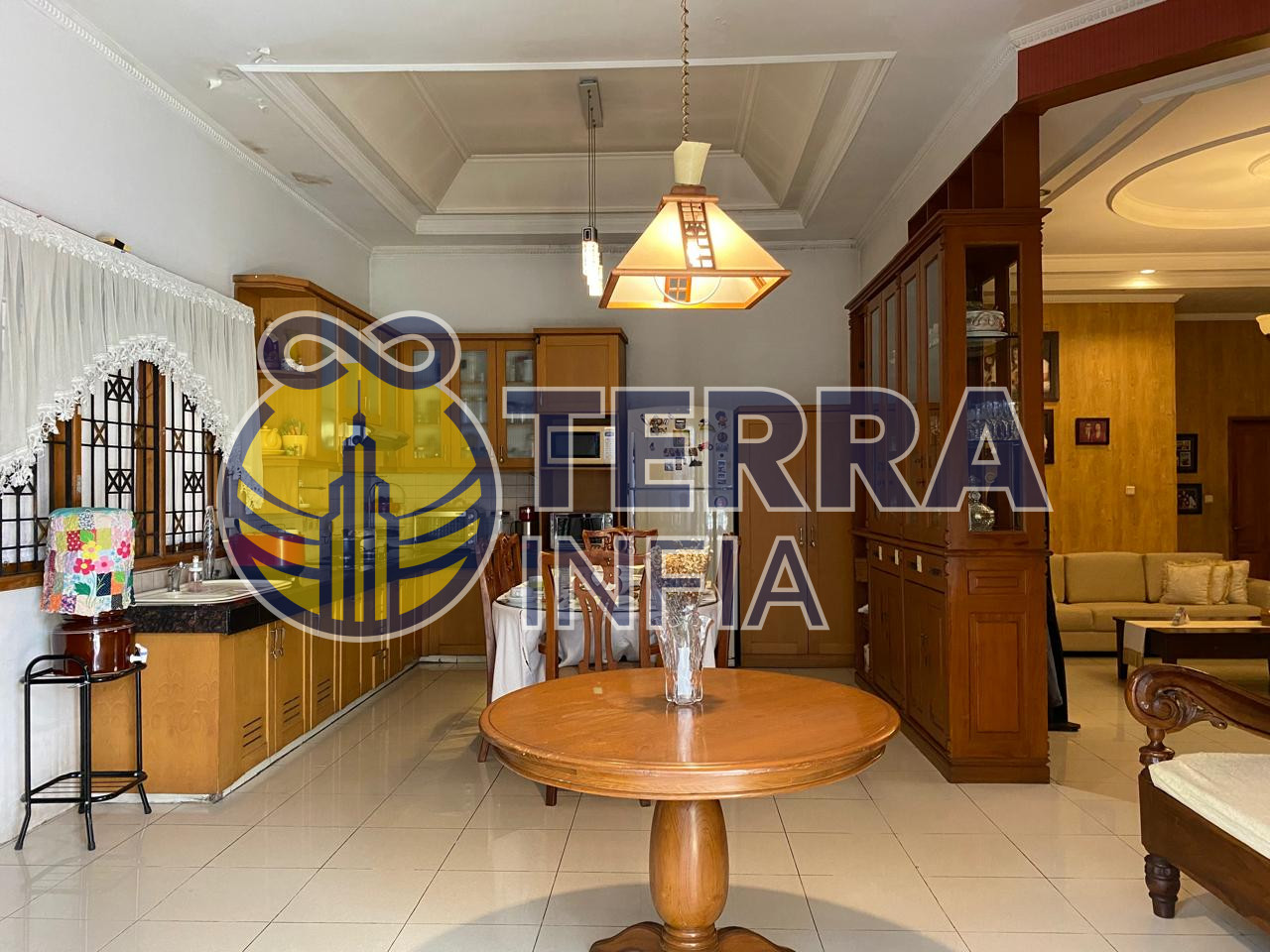 Foto properti 🏡 DIJUAL CEPAT – Rumah Tinggal Strategis Turangga (Buah Batu )