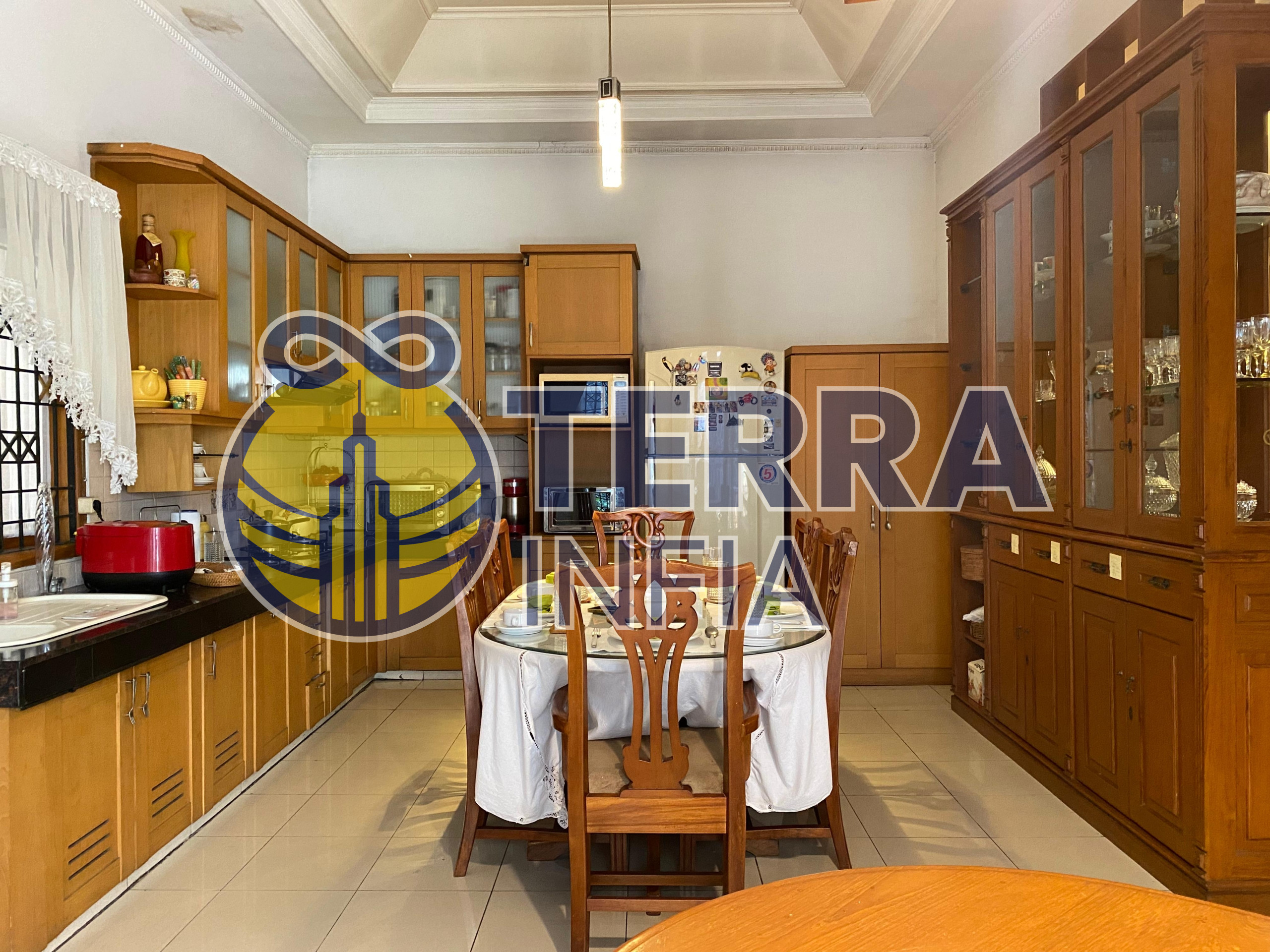 Foto properti 🏡 DIJUAL CEPAT – Rumah Tinggal Strategis Turangga (Buah Batu )