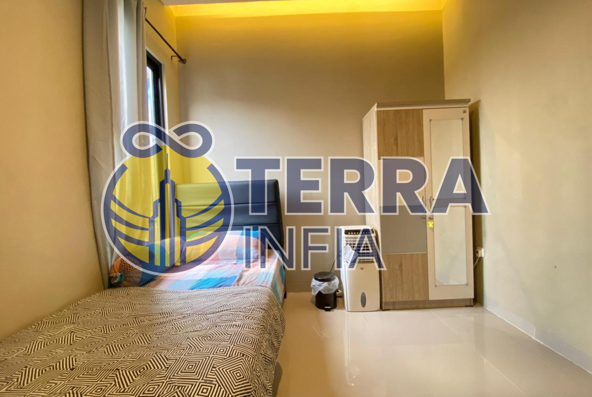 Foto properti Disewakan Rumah 2 Lantai Cantik Full Furnish Di Setiabudi