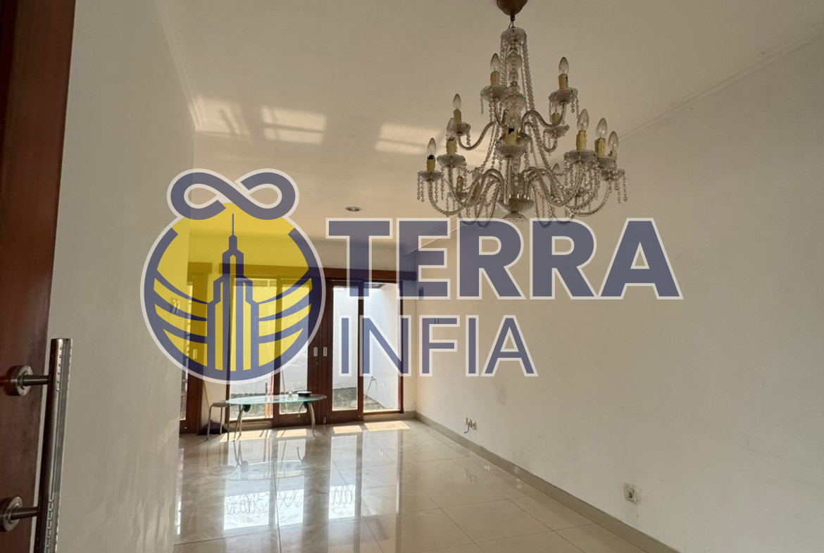 Foto properti Rumah 2 Lantai Dalam Komplek di Gegerkalong