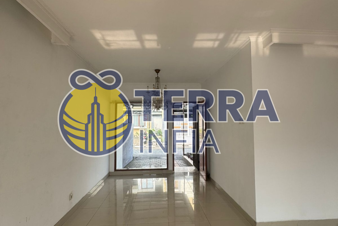 Foto properti Rumah 2 Lantai Dalam Komplek di Gegerkalong