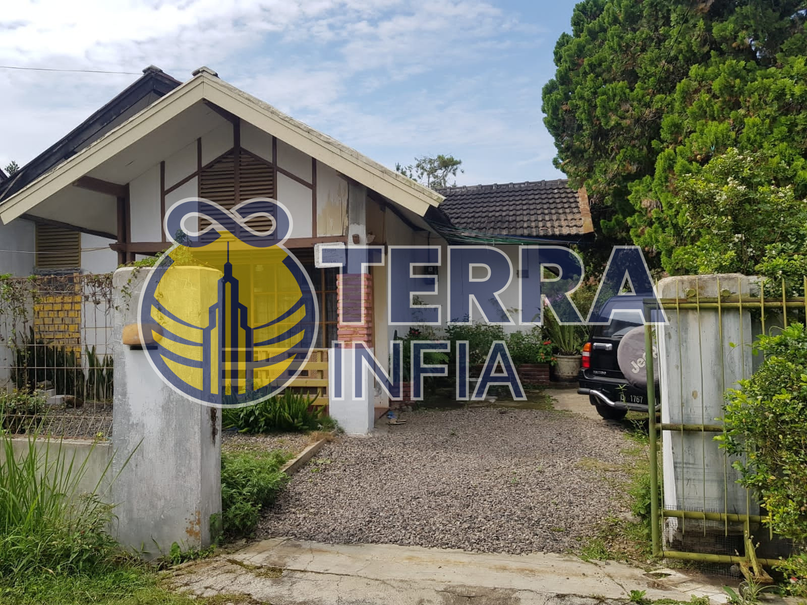 Foto properti Dijual Rumah di Budi Asri Cihanjuang, Kabupaten Bandung Barat