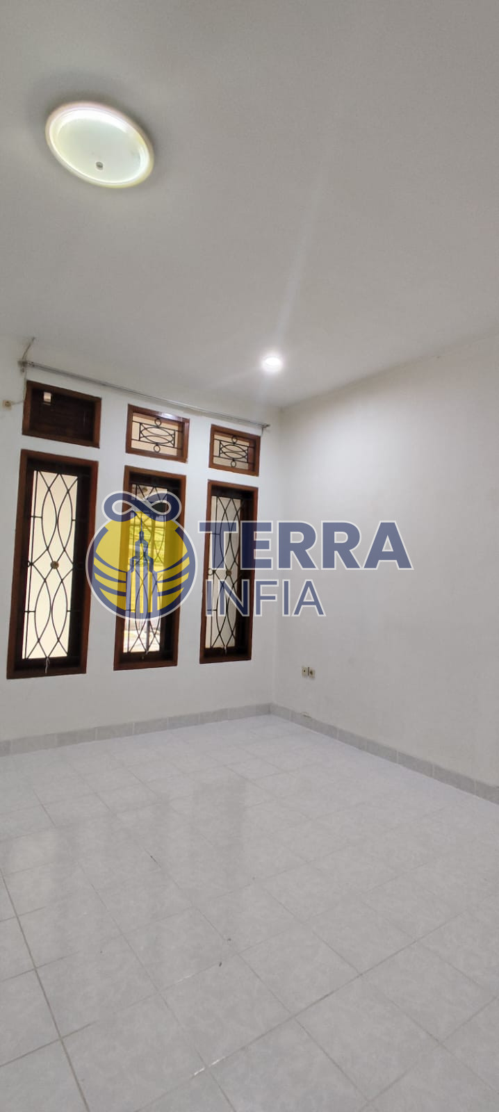 Foto properti Sewa Rumah Mainroad Hegarmanah, Kota Bandung
