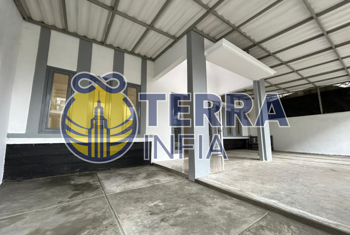 Foto properti Dijual Rumah di Dijual Rumah Siap Huni Taman Holis Indah, Kota Bandung