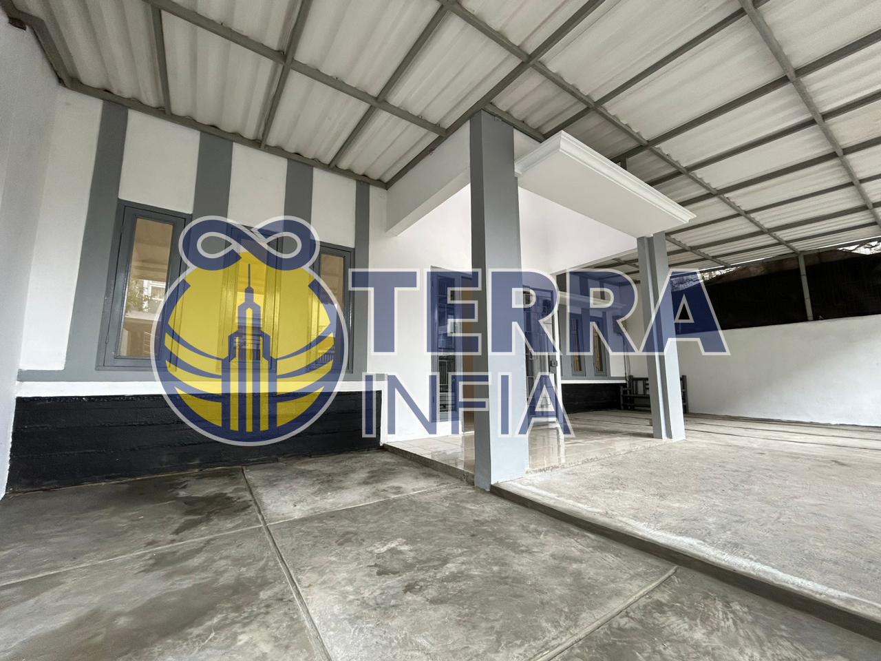 Foto properti Dijual Rumah di Dijual Rumah Siap Huni Taman Holis Indah, Kota Bandung