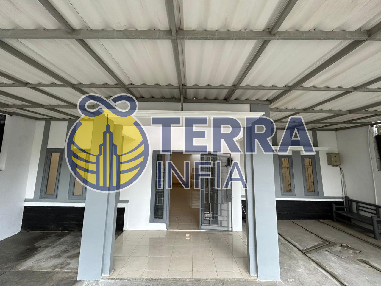 Foto properti Dijual Rumah di Dijual Rumah Siap Huni Taman Holis Indah, Kota Bandung