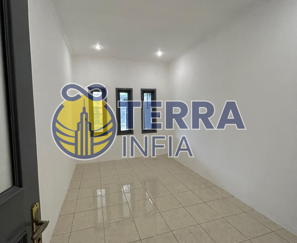 Foto properti Dijual Rumah di Dijual Rumah Siap Huni Taman Holis Indah, Kota Bandung