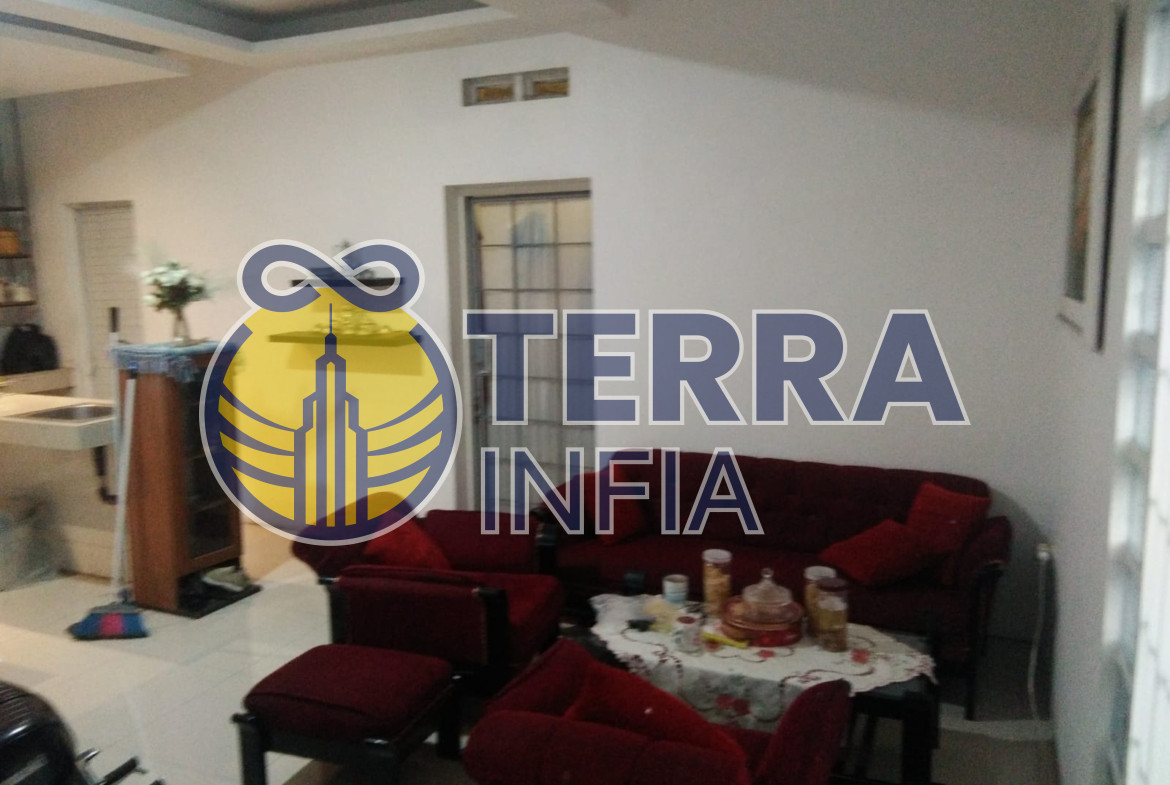 Foto properti Dijual Rumah di Rumah + bisa untuk usaha Mainroad Dewi sartika bawah, Kota Bandung