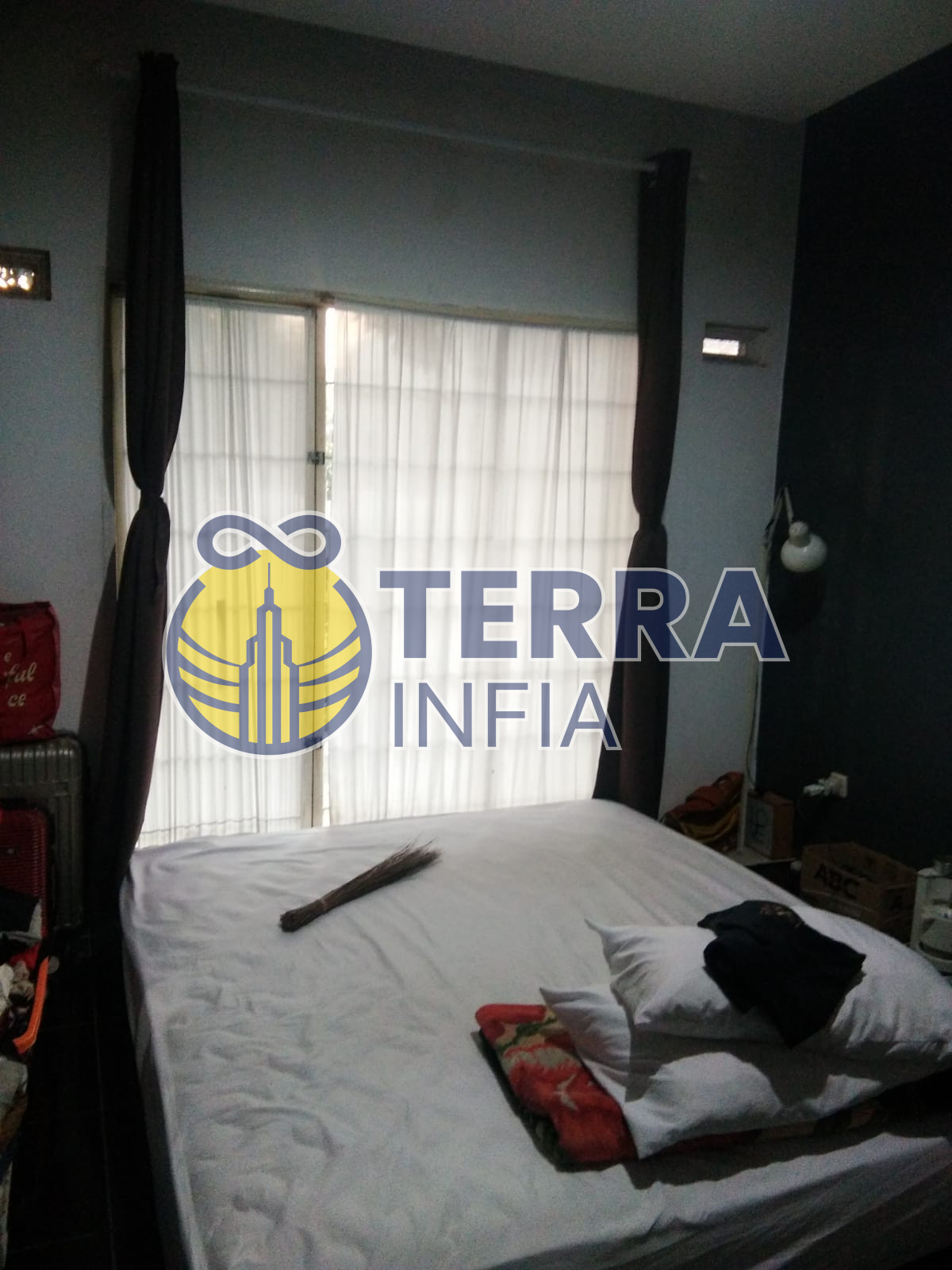 Foto properti Dijual Rumah di Rumah + bisa untuk usaha Mainroad Dewi sartika bawah, Kota Bandung