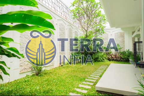 Foto properti Dijual Rumah di SETRASARI KULON, Kota Bandung