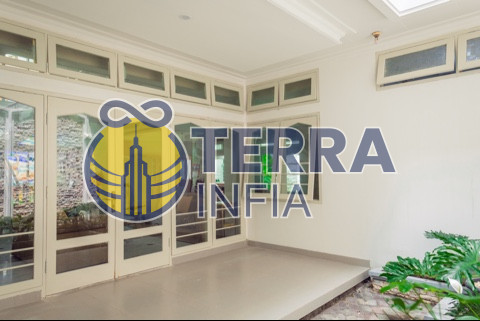 Foto properti Dijual Rumah di SETRASARI KULON, Kota Bandung
