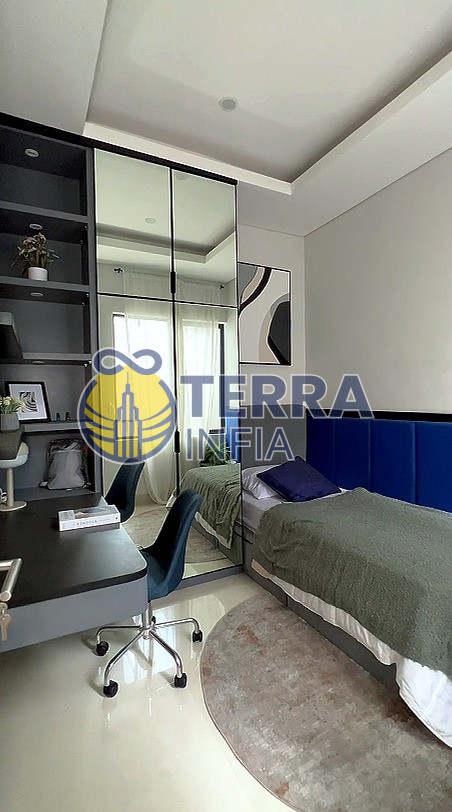 Foto properti Dijual Rumah di 🏡 DIJUAL – Rumah Baru Setraduta Royal Grande✨