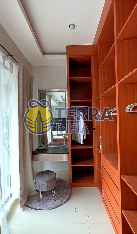 Foto properti Dijual Rumah di 🏡 DIJUAL – Rumah Baru Setraduta Royal Grande✨