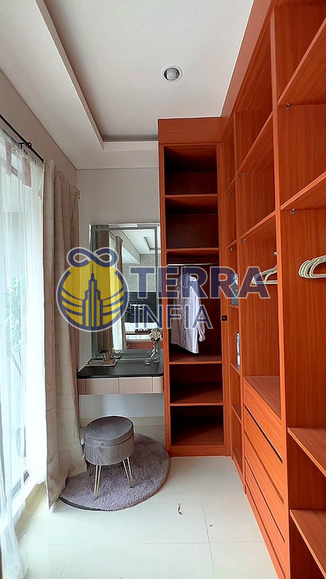 Foto properti Dijual Rumah di 🏡 DIJUAL – Rumah Baru Setraduta Royal Grande✨
