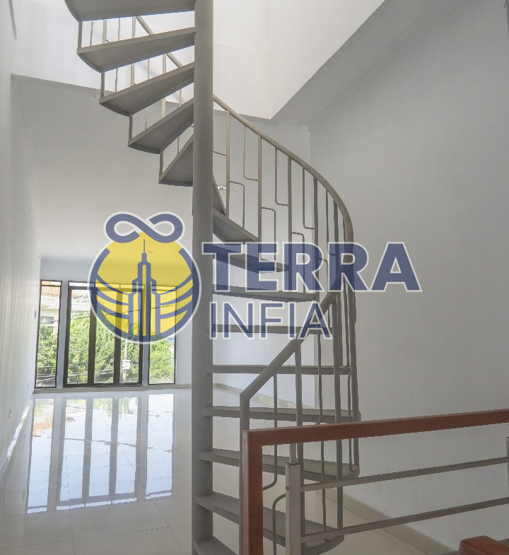 Foto properti Dijual Ruko di 🏡 FOR SALE – RUKO GUNUNG BATU 💰 1,8M (nego) |