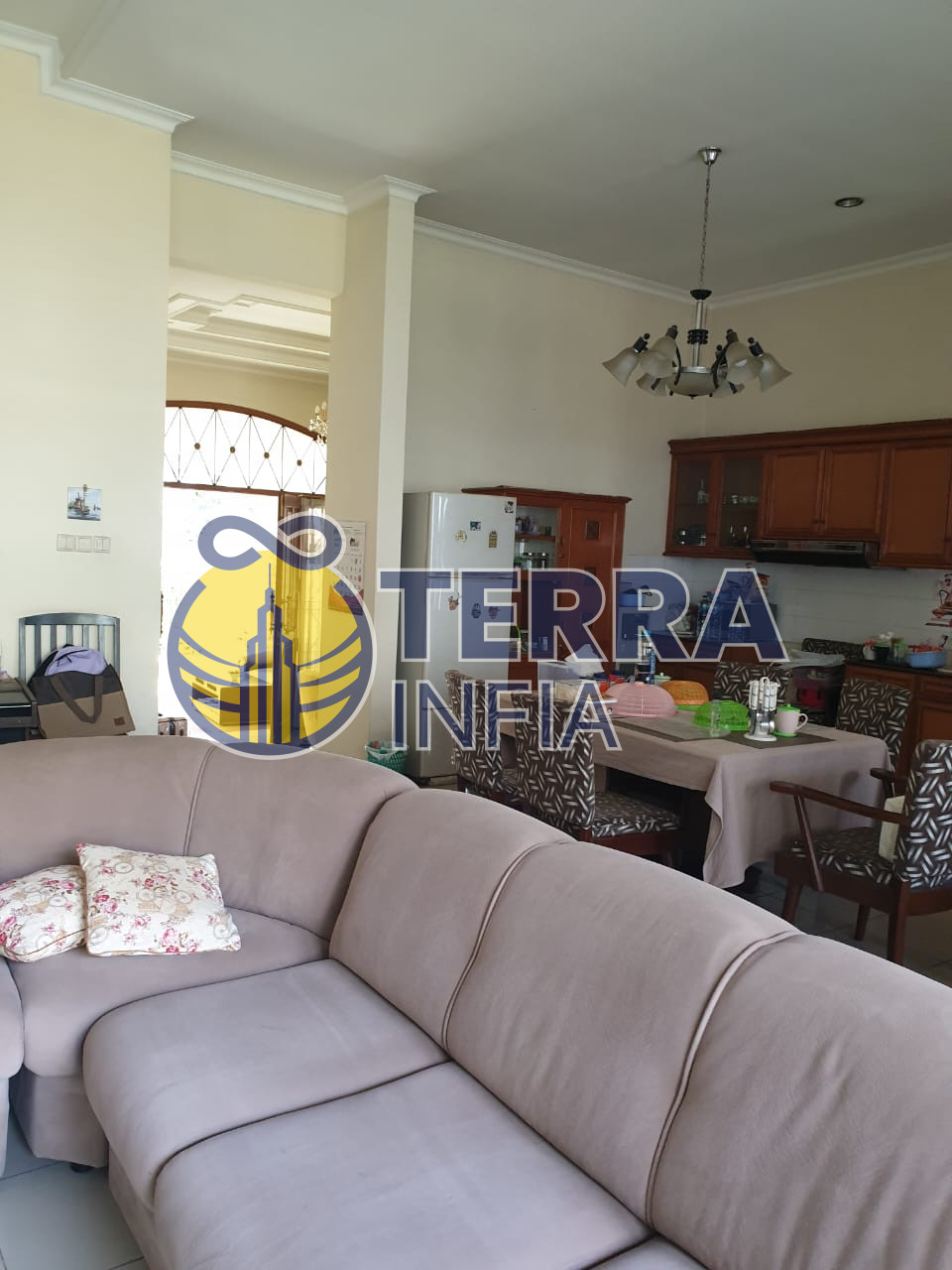 Foto properti Dijual Rumah di 🏡 FOR SALE – Setra Murni, Bandung