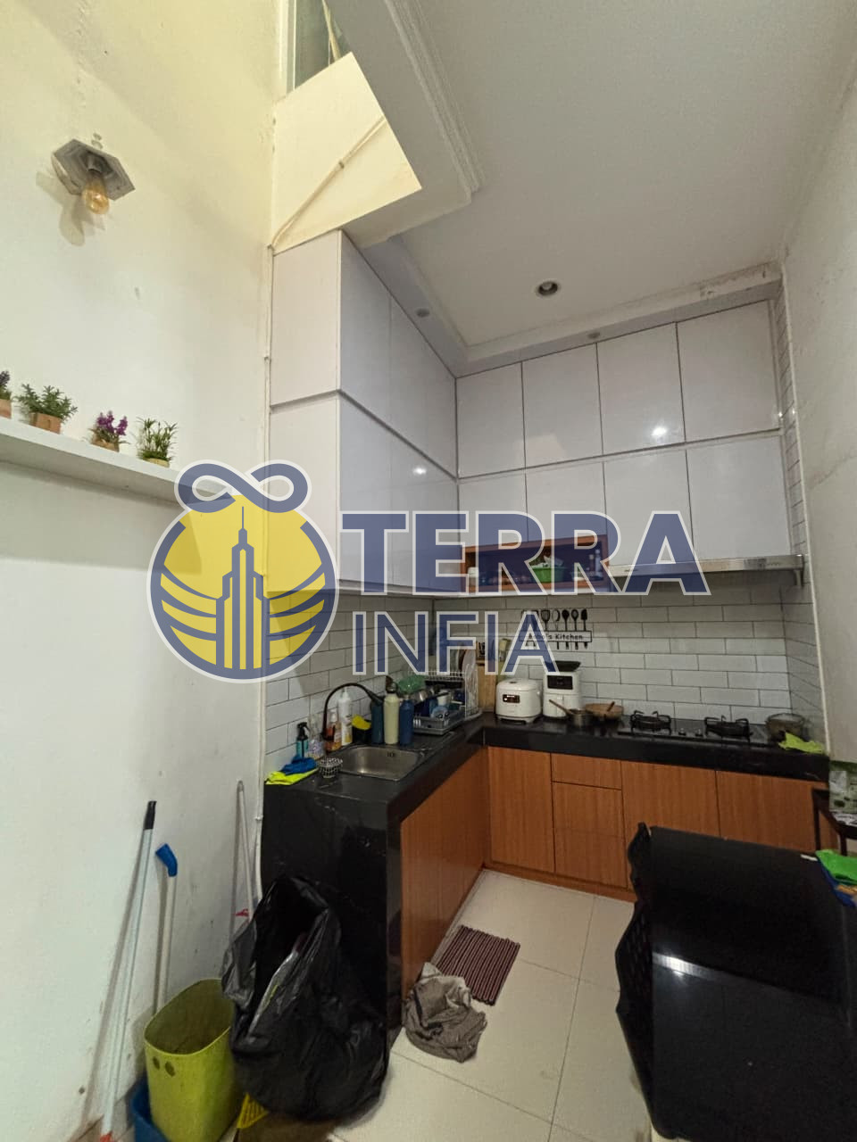 Foto properti Dijual Rumah di Sariwangi, Kabupaten Bandung Barat