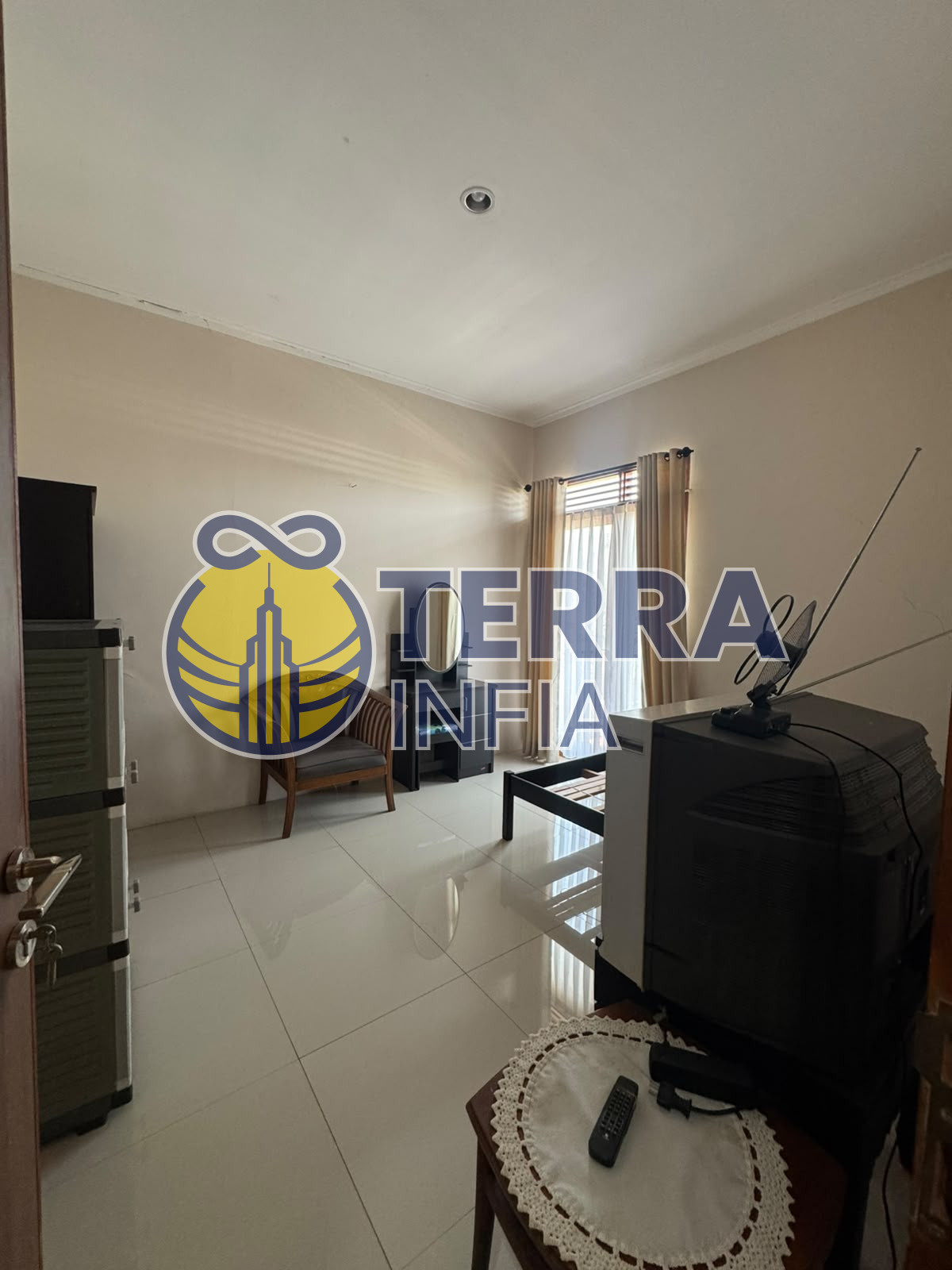 Foto properti DIJUAL: RUMAH CANTIK 2 LANTAI DI PESONA BALI