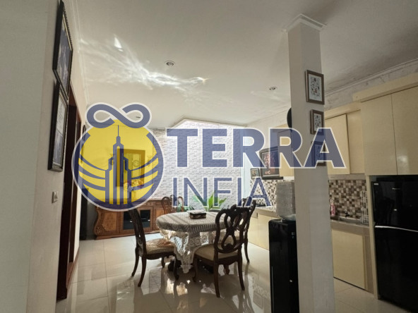 Foto properti DIJUAL: RUMAH CANTIK 2 LANTAI DI PESONA BALI