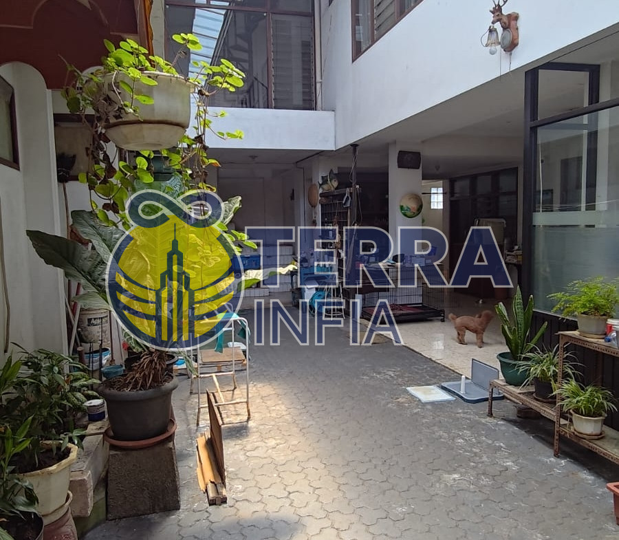 Foto properti DIJUAL RUMAH TINGGAL /RUMAH USAHA DI SAYAP JLN RIAU