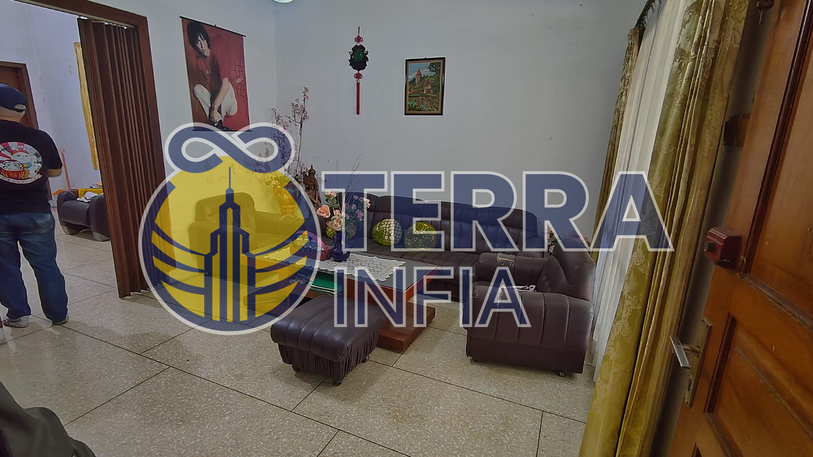 Foto properti DIJUAL RUMAH TINGGAL /RUMAH USAHA DI SAYAP JLN RIAU