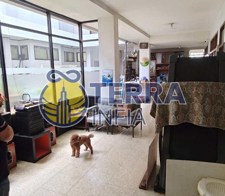 Foto properti DIJUAL RUMAH TINGGAL /RUMAH USAHA DI SAYAP JLN RIAU