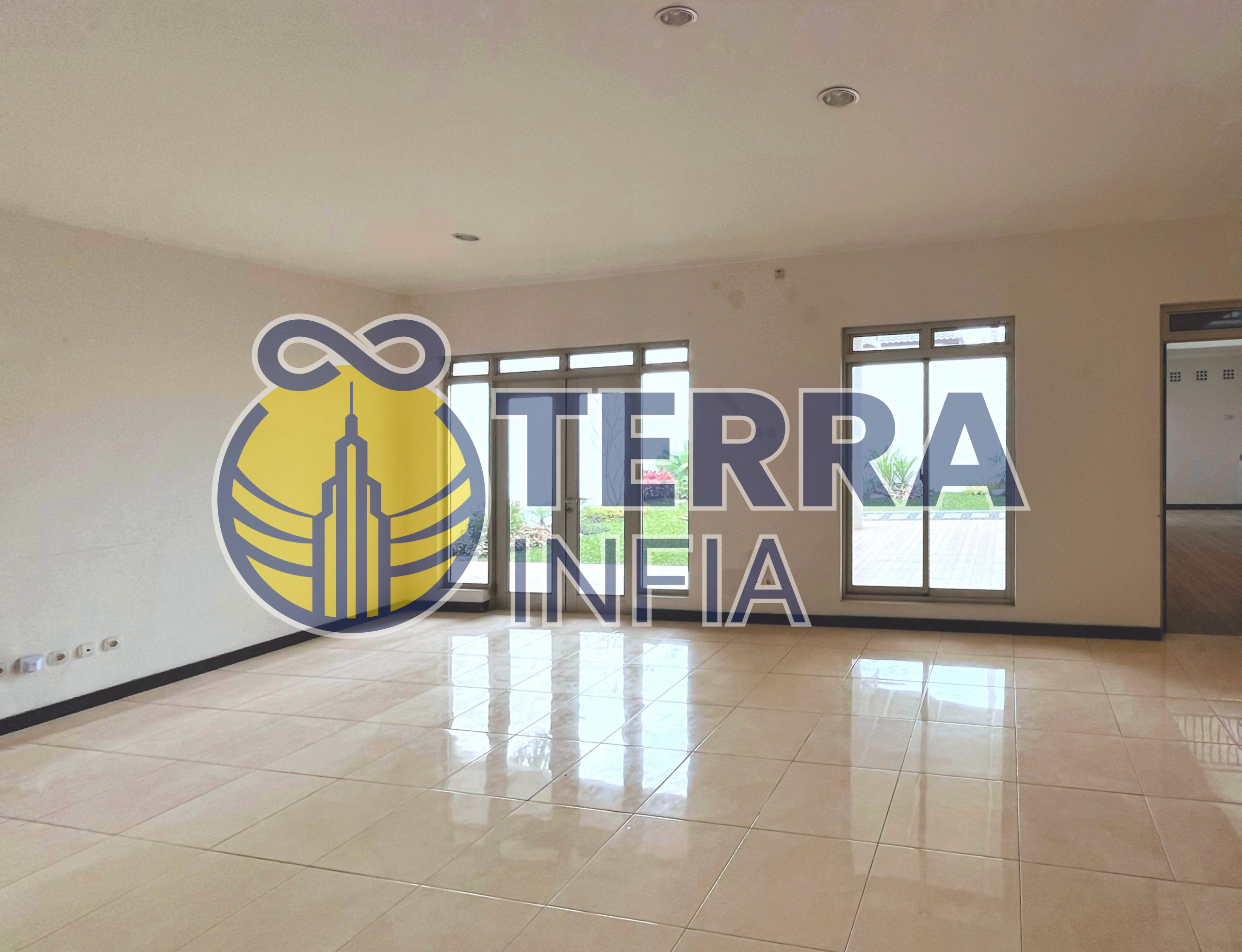 Foto properti Dijual Rumah di Kota Baru Parahyangan Tatar Ratnasasih, Kota Bandung