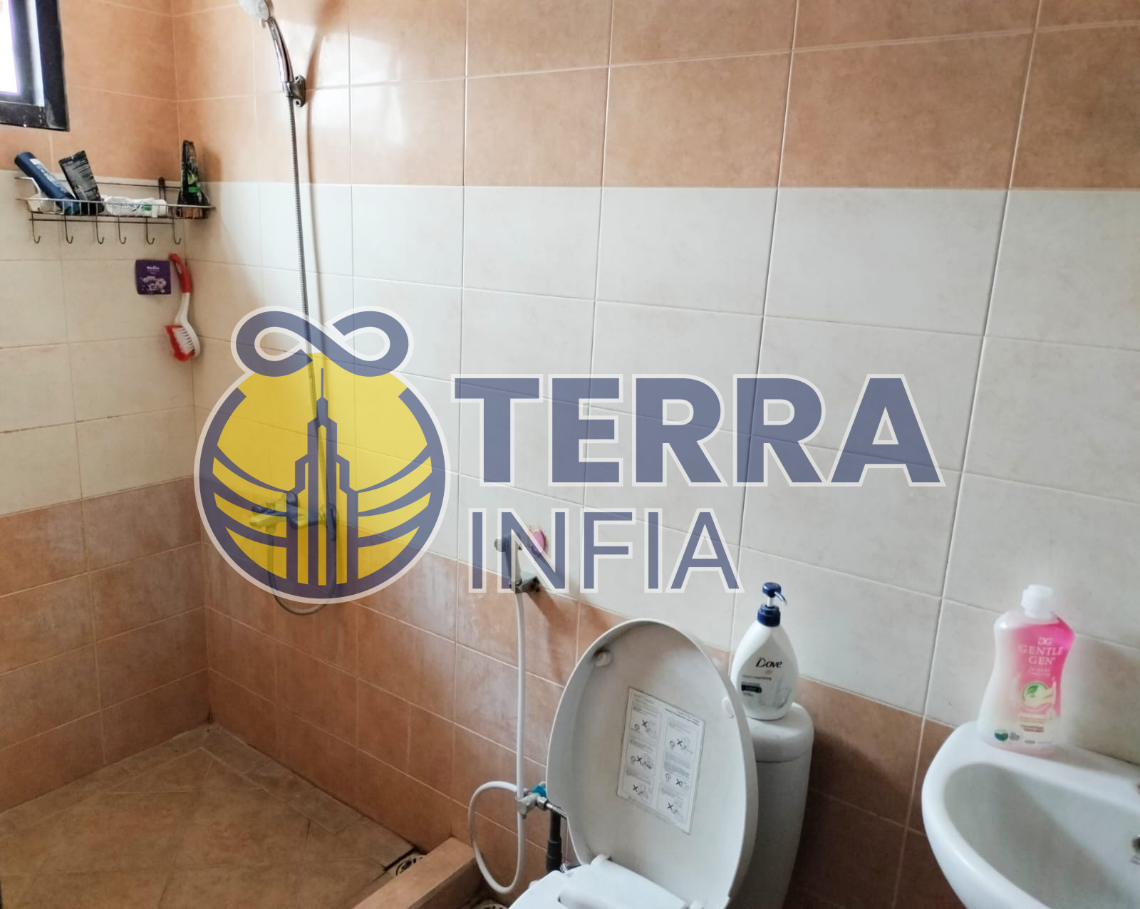 Foto properti Dijual Rumah di Rumah di Cassablanca Cimahi, Kota Cimahi