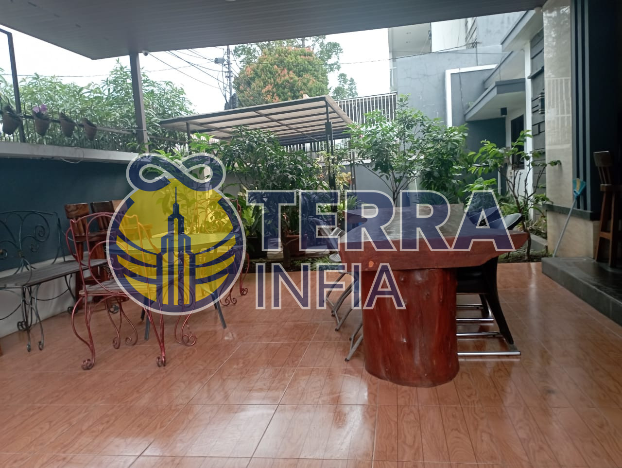 Foto properti Jual Cepat Rumah Lux Mekarwangi, Kota Bandung