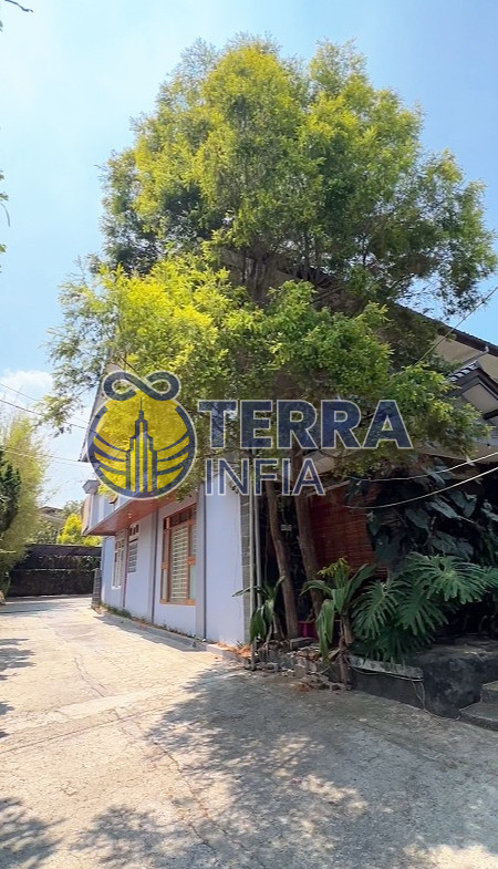 Foto properti Dijual Rumah di 🏡 FOR SALE – VILLA & RESTORAN CAFE | SERSAN BAJURI
