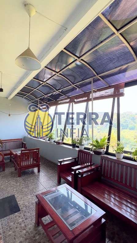 Foto properti Dijual Rumah di 🏡 FOR SALE – VILLA & RESTORAN CAFE | SERSAN BAJURI