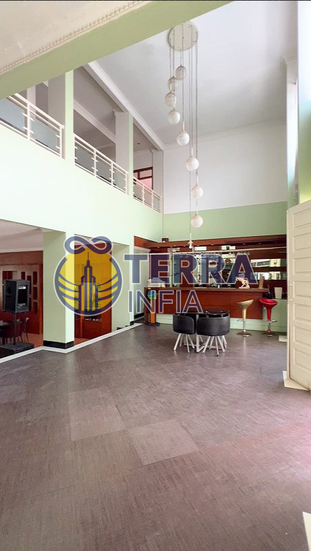 Foto properti Dijual Rumah di 🏡 FOR SALE – VILLA & RESTORAN CAFE | SERSAN BAJURI