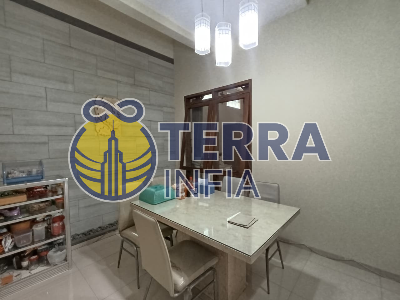 Foto properti Dijual Rumah di THI 2, Kota Bandung