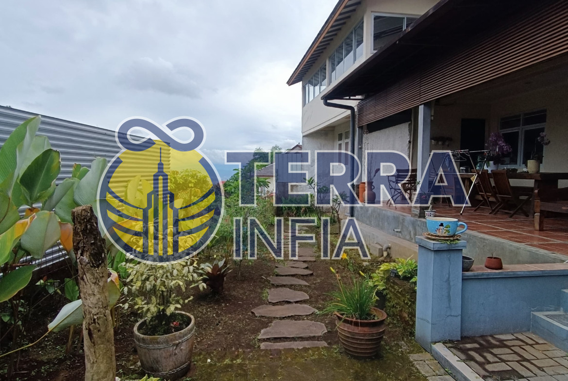Foto properti Jual Cepat Rumah Lux Bukit Idaman Cipaku, Kota Bandung