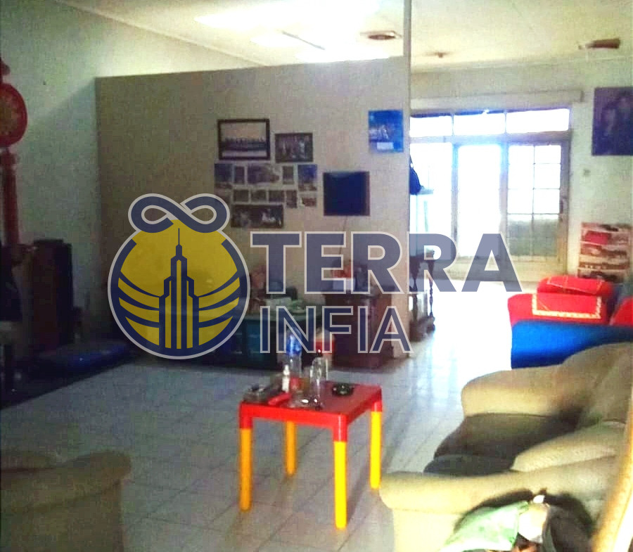 Foto properti Cocok buat Kost, jual hitung tanah, Rumah Tua di Sayap Cihampelas, Kota Bandung