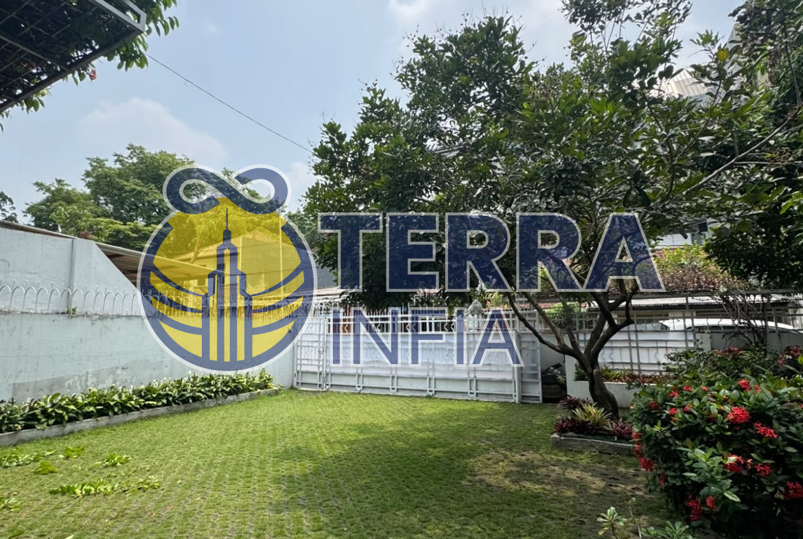 Foto properti Dijual Rumah di Ciateul, Kota Bandung