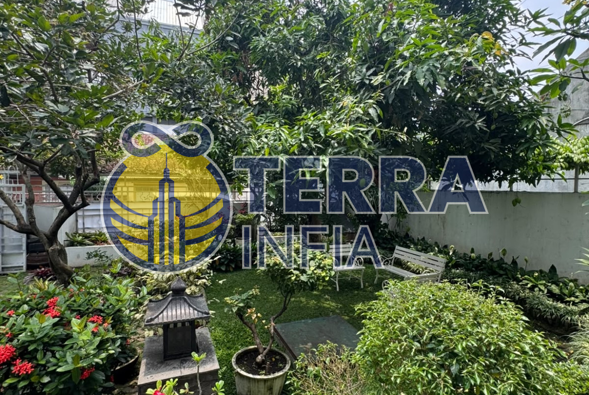 Foto properti Dijual Rumah di Ciateul, Kota Bandung
