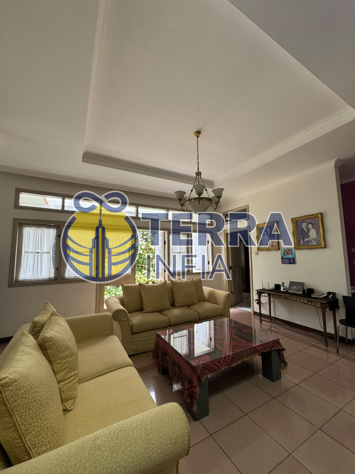 Foto properti Dijual Rumah di Ciateul, Kota Bandung