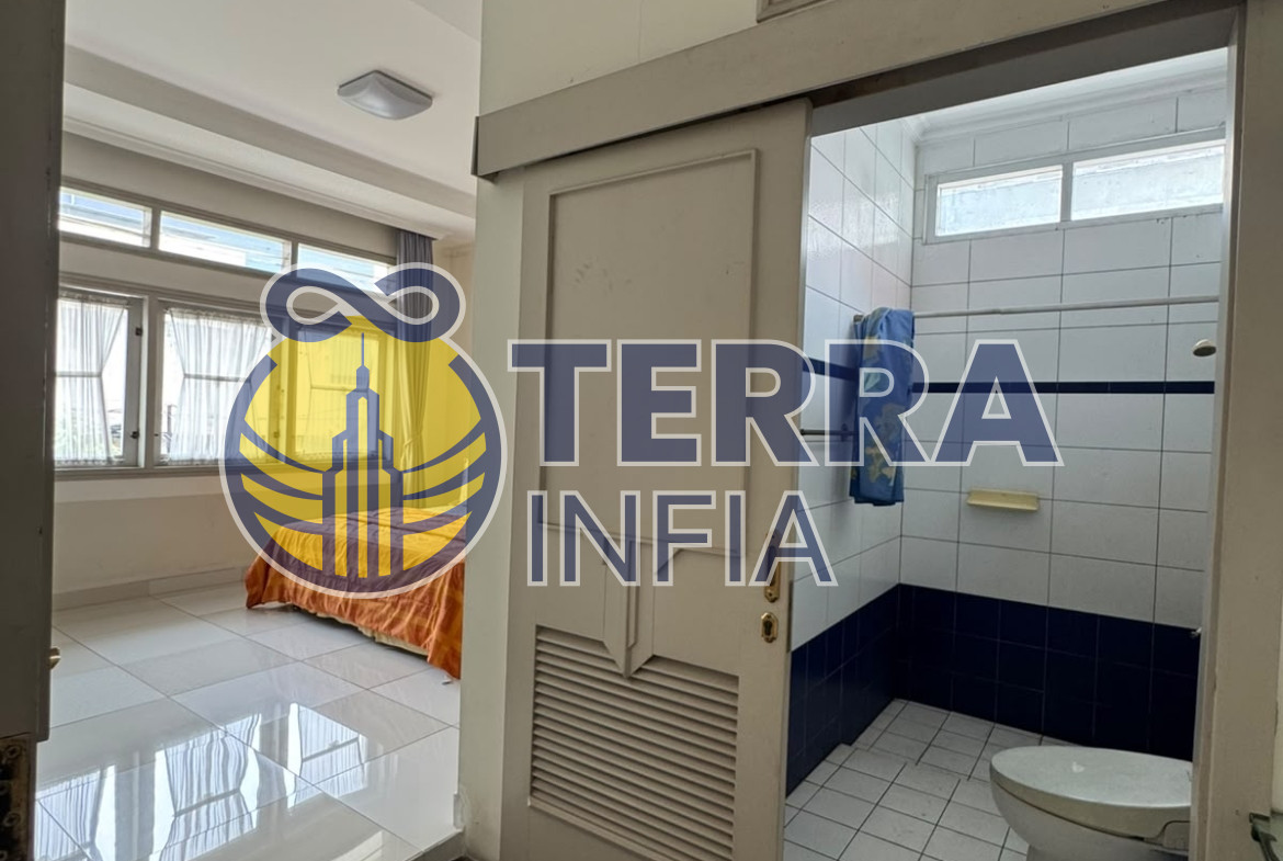 Foto properti Dijual Rumah di Ciateul, Kota Bandung