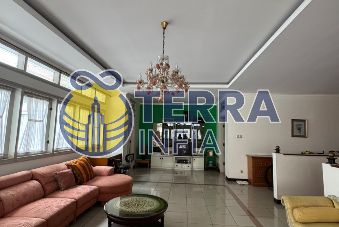 Foto properti Dijual Rumah di Ciateul, Kota Bandung