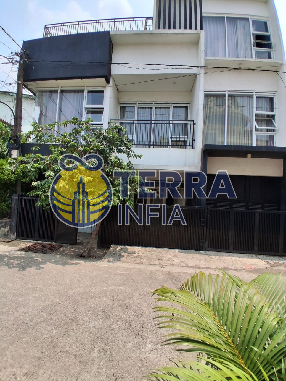 Foto properti Dijual Rumah di Pondok Cipta Mas - Kerkoff, Kota Cimahi