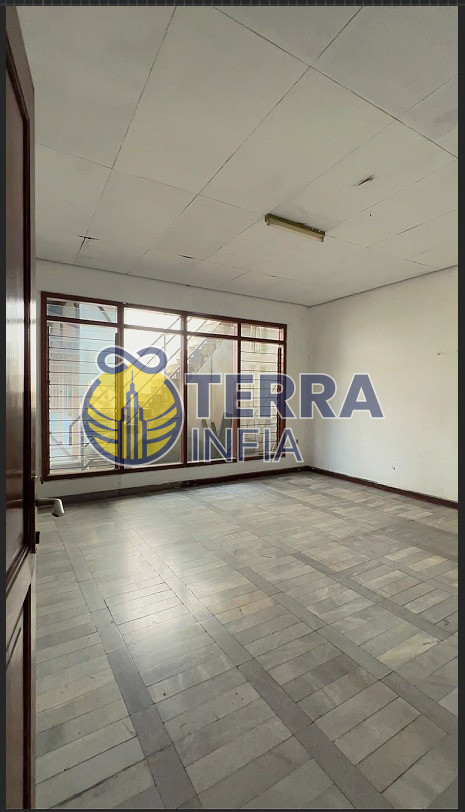 Foto properti Disewakan Rumah di Rumah Klasik Sayap Riau / Sayap dago bawah, Kota Bandung