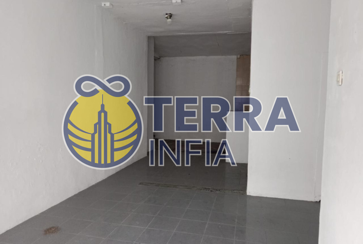 Foto properti Dijual Rumah di Rumah Luas Satu Lantai di tki 1, Kabupaten Bandung